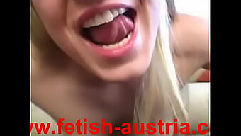 Fetish Merokok Dan Fetish Kaki Dalam Video Webcam Pov