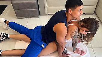 Petite Colombian Babe Gets Trained By A Muscular Gym Instructor