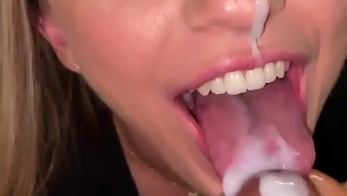 Cực Khoái Với Blowjob: Pov Của Thiếu Niên