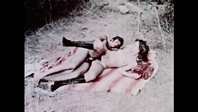 Porno Vintage: Parejas Jóvenes (18+) En Escenas De Sexo Clásico