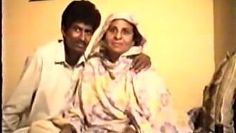 Home Made Pakistani Couple'S Classic Pov Video