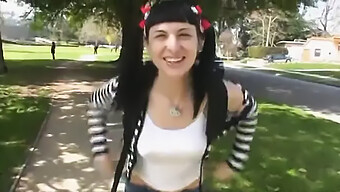 Aventura Anală A Lui Bailey Jay