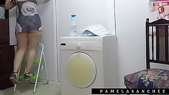 Video Fatto In Casa Da Una Coppia Amatoriale: Leccata Di Figa E Inculata