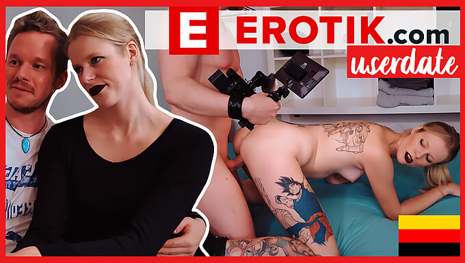 Claudia Swea Nyder Intens Ridning Og Tager En Cumshot I Ansigtet! Besøg Claudia.Erotik.Com For Mere