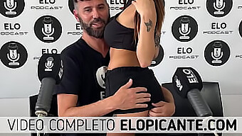 Lilack Tiene Sexo Bdsm Duro Y Se Traga El Semen Cremoso En Una Habitación Picante Después De Escuchar El Podcast De Elo.