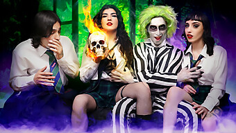 Amigáveis Adolescentes Em Alta Definição Paródia De Beetlejuice