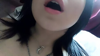 Cute Amateur Girl'S Solo Show And Orgasmic Climax