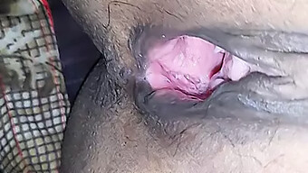 Ehefrau Und Bhabhi Haben Desi Bukkake Sex In Diesem Haarigen Video