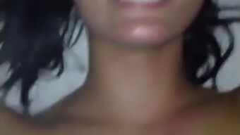 Cum In Her Face: Amateur Girl Asks For Facial