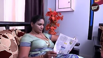 Desi Aunty'S Big Booty Gets Pounded